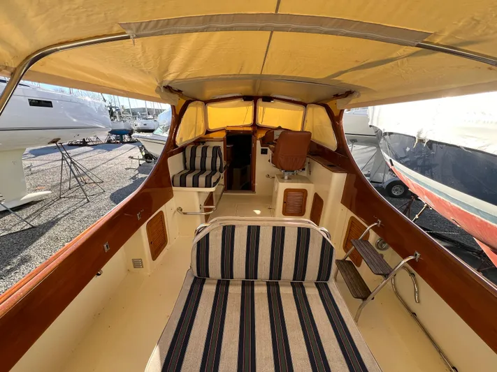 Smoke On The Water Yacht Photos Pics 