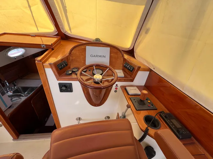 Smoke On The Water Yacht Photos Pics 