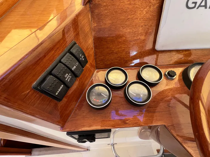 Smoke On The Water Yacht Photos Pics 