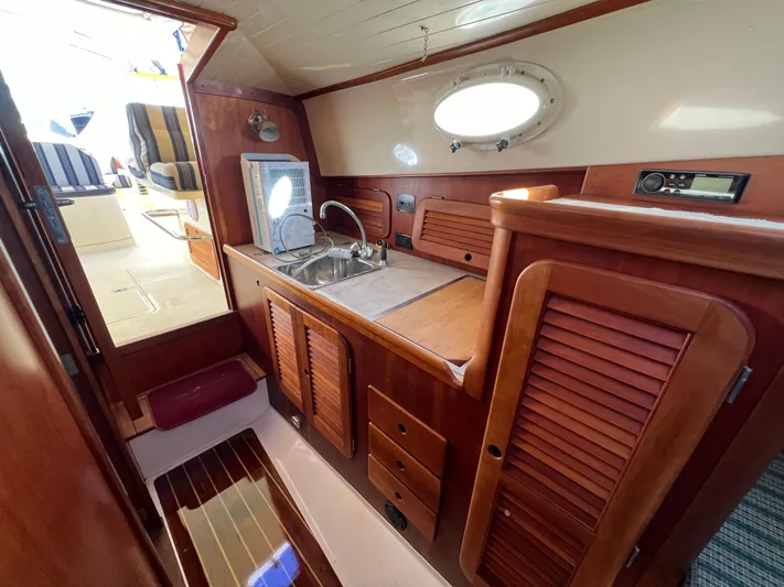 Smoke On The Water Yacht Photos Pics 