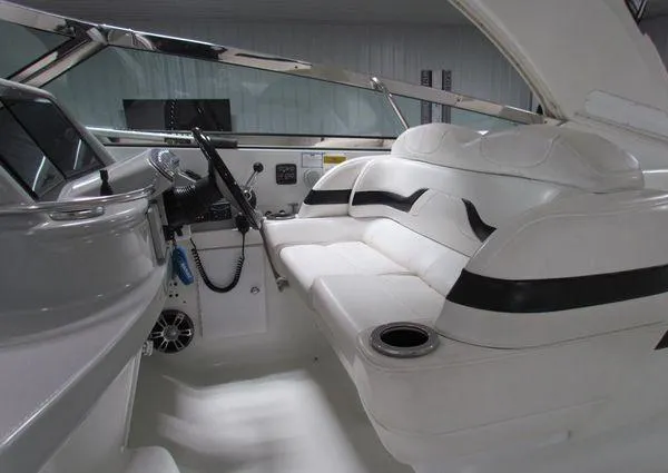 Vixen Yacht Photos Pics 