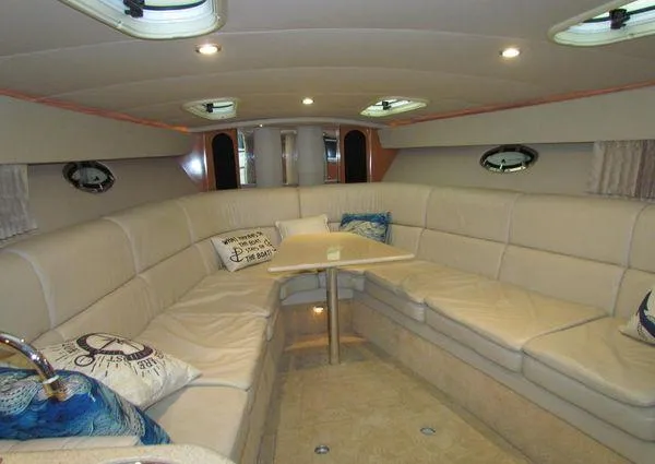 Vixen Yacht Photos Pics 