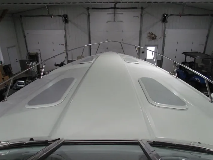 Vixen Yacht Photos Pics 