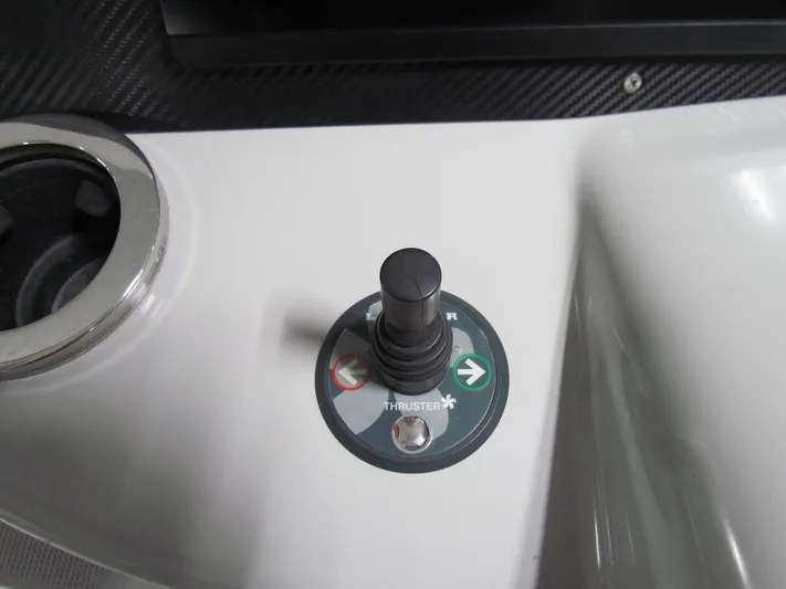 Vixen Yacht Photos Pics 