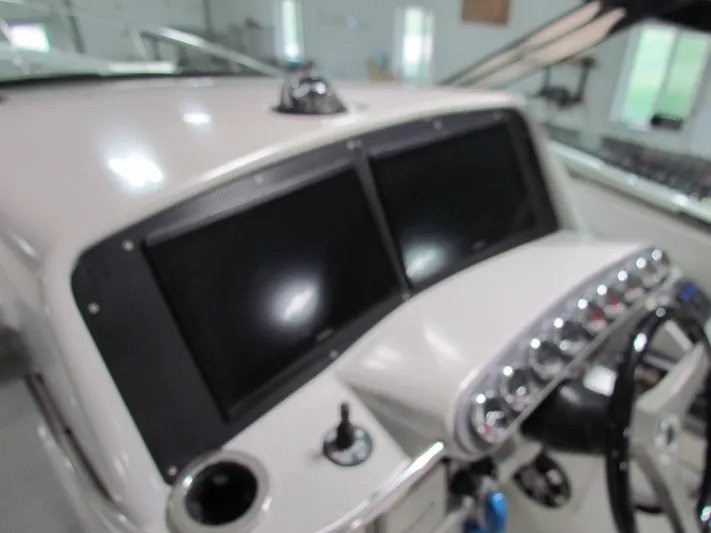 Vixen Yacht Photos Pics 