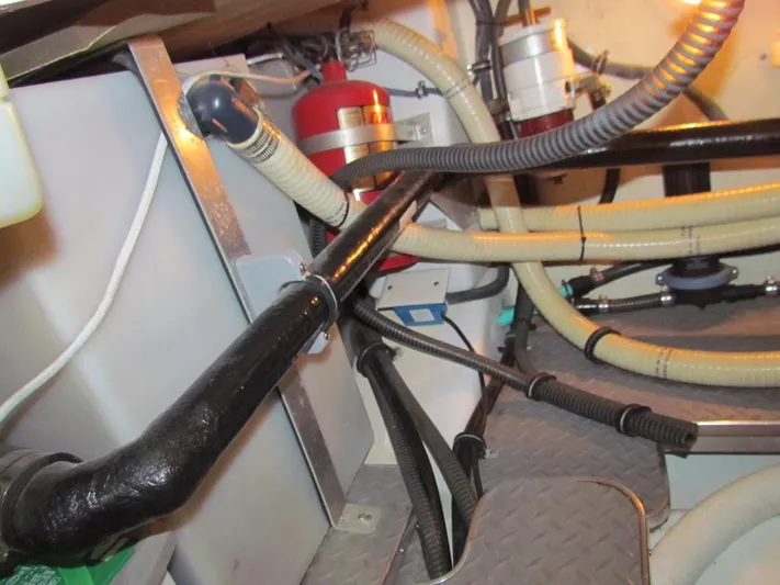 Vixen Yacht Photos Pics 