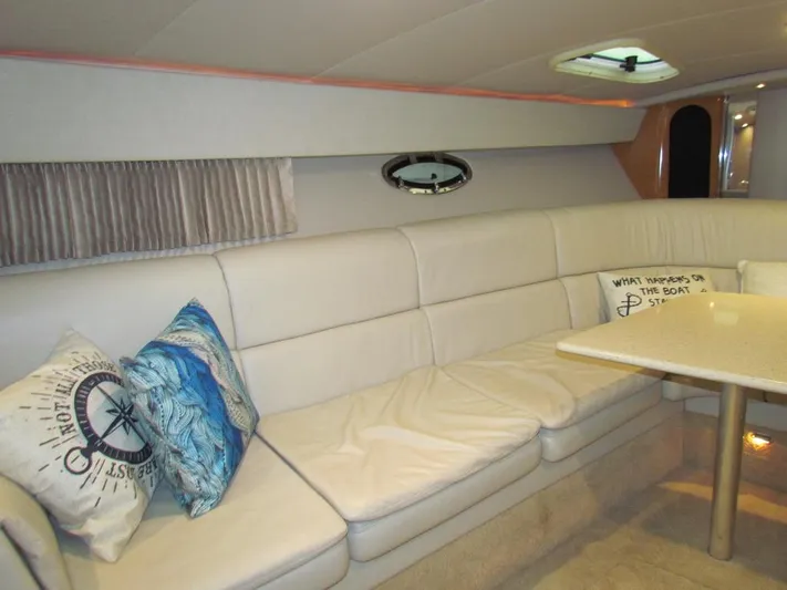 Vixen Yacht Photos Pics 