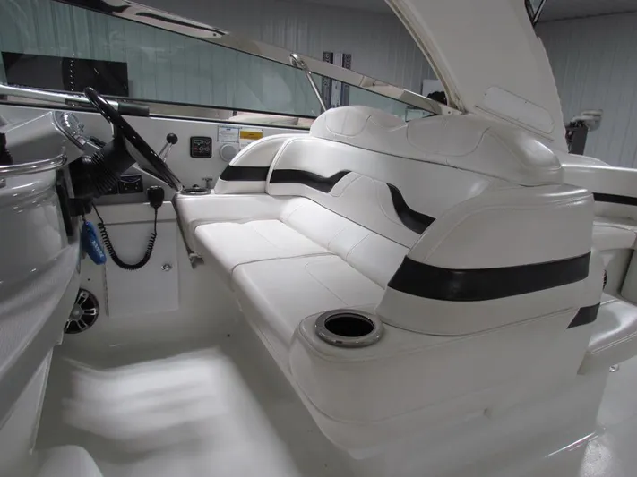 Vixen Yacht Photos Pics 