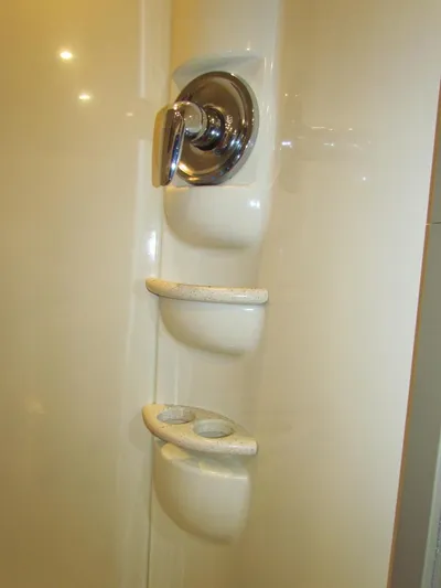 Vixen Yacht Photos Pics 