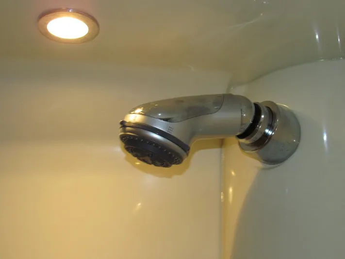 Vixen Yacht Photos Pics 