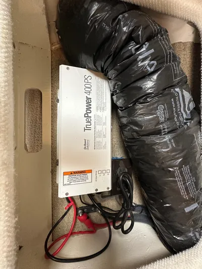  Yacht Photos Pics TruePower 400PS inverter in 2017 Sea Ray Sundancer 310 boat interior.