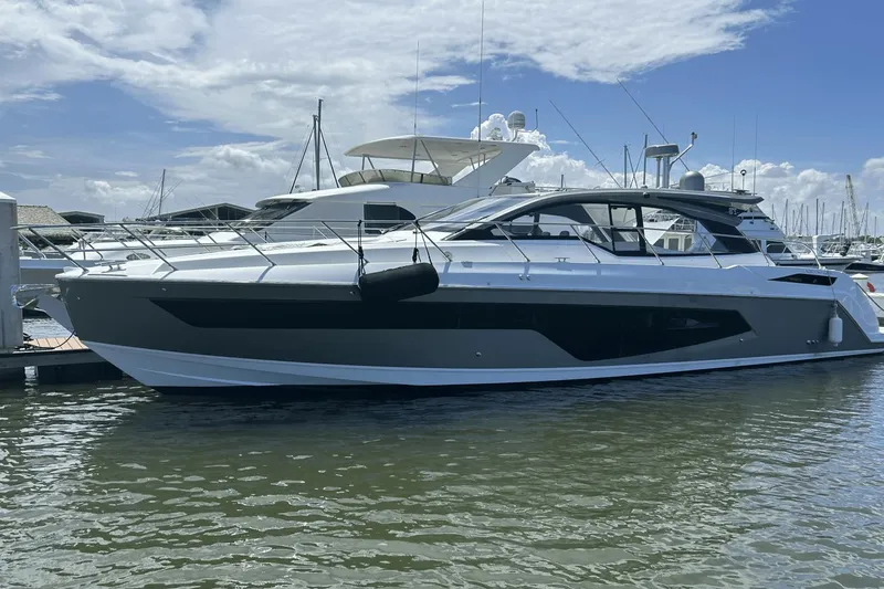  Yacht Photos Pics 