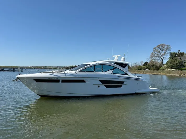 Emilia Yacht Photos Pics 