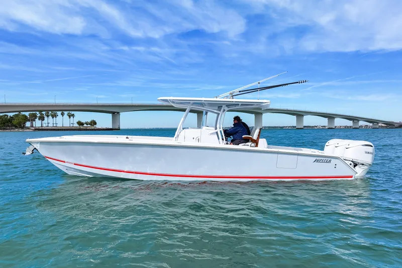 Ursus Yacht Photos Pics Jupiter 34 HFS 2025 Profile Photo Sarasota, FL Nov 2025