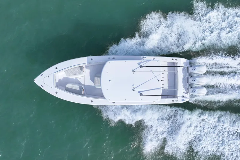 Ursus Yacht Photos Pics Jupiter 34 HFS 2025 Profile Photo Sarasota, FL Nov 2025