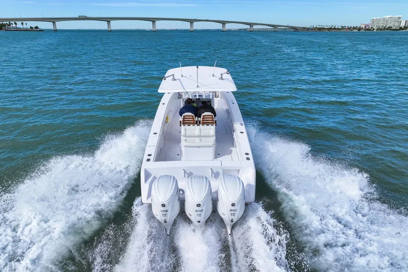 Ursus Yacht Photos Pics Jupiter 34 HFS 2025 Profile Photo Sarasota, FL Nov 2025