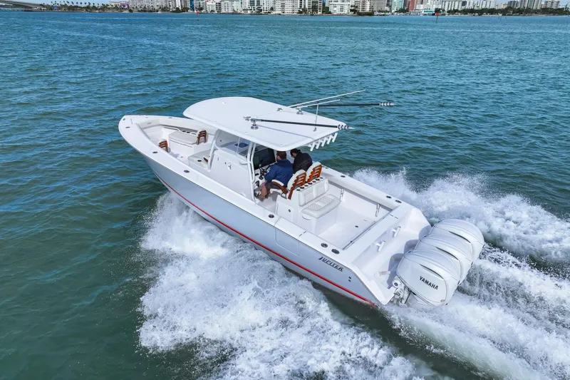 Ursus Yacht Photos Pics Jupiter 34 HFS 2025 Profile Photo Sarasota, FL Nov 2025