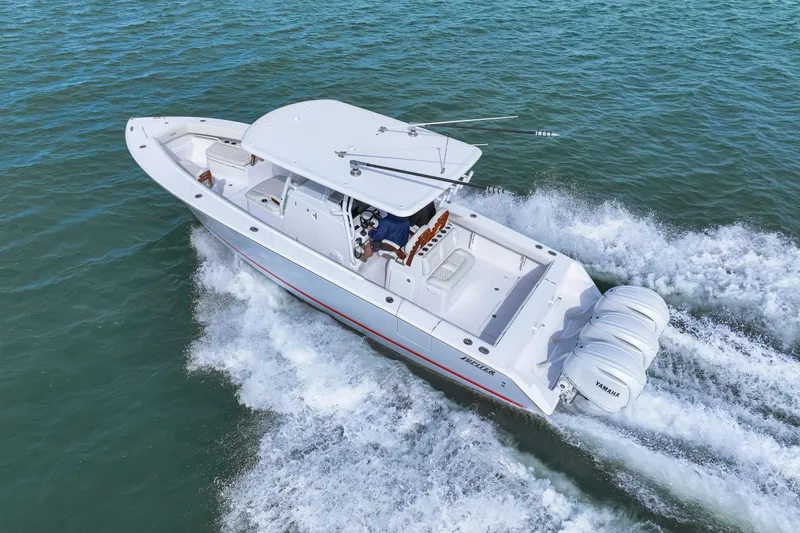 Ursus Yacht Photos Pics Jupiter 34 HFS 2025 Profile Photo Sarasota, FL Nov 2025