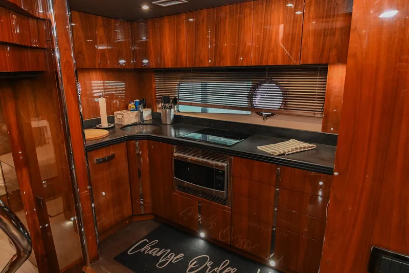 Change Order II Yacht Photos Pics 