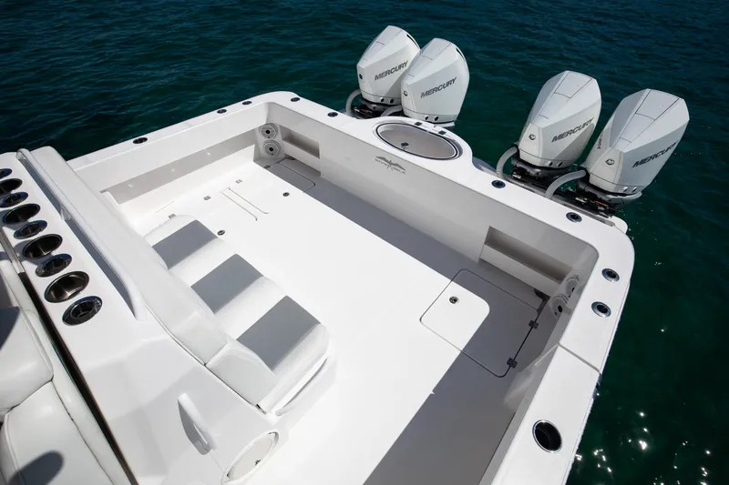 Emanon Yacht Photos Pics 