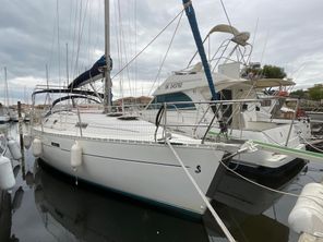 2002 Beneteau Oceanis Clipper 331
