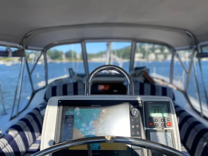  Yacht Photos Pics Cockpit view of a 2001 Catalina 42 MkII sailboat with navigation equipment.
