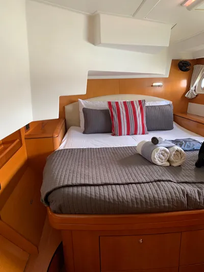 Doris Yacht Photos Pics 