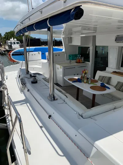 Doris Yacht Photos Pics 