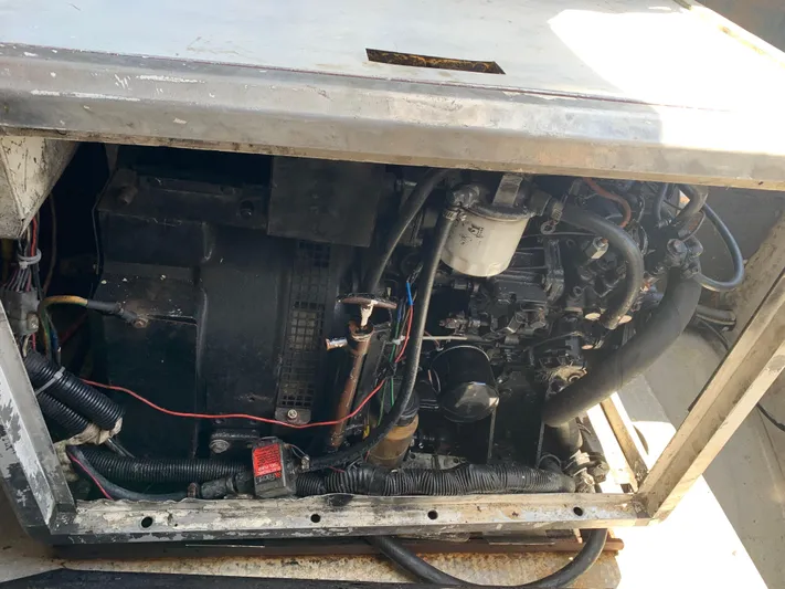 Doris Yacht Photos Pics 