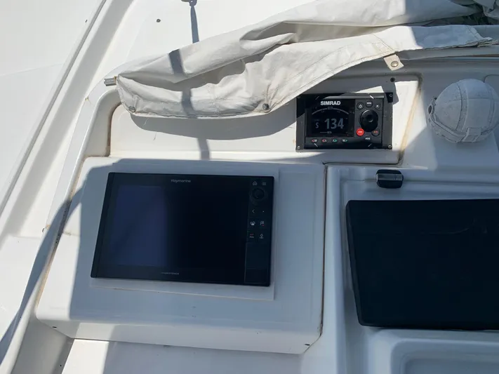 Doris Yacht Photos Pics 