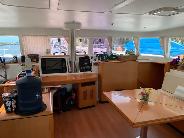 Doris Yacht Photos Pics 