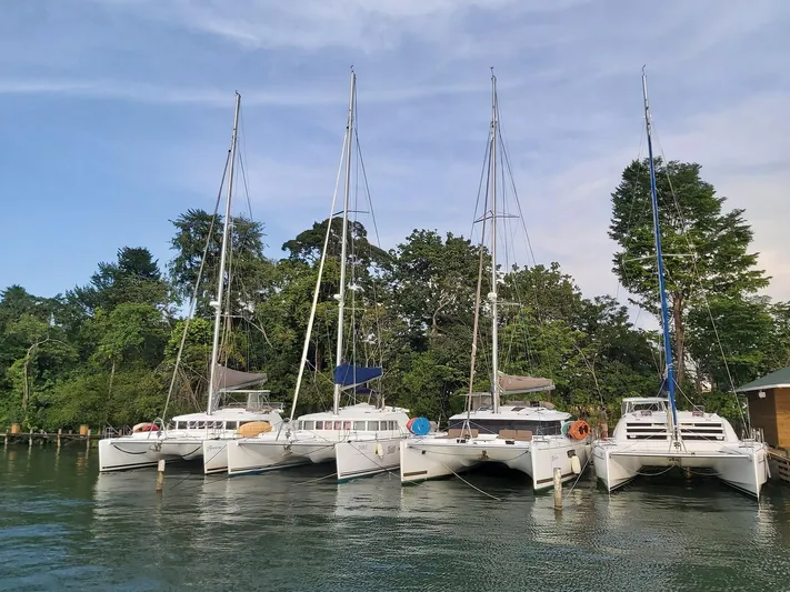 Doris Yacht Photos Pics 