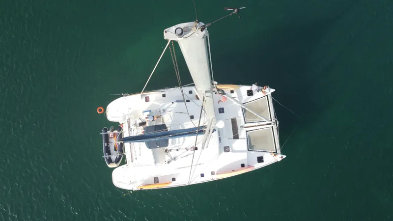 Doris Yacht Photos Pics 