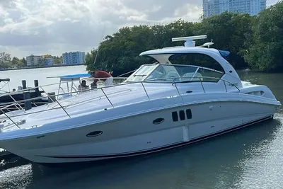 Sea Ray Sundancer 390