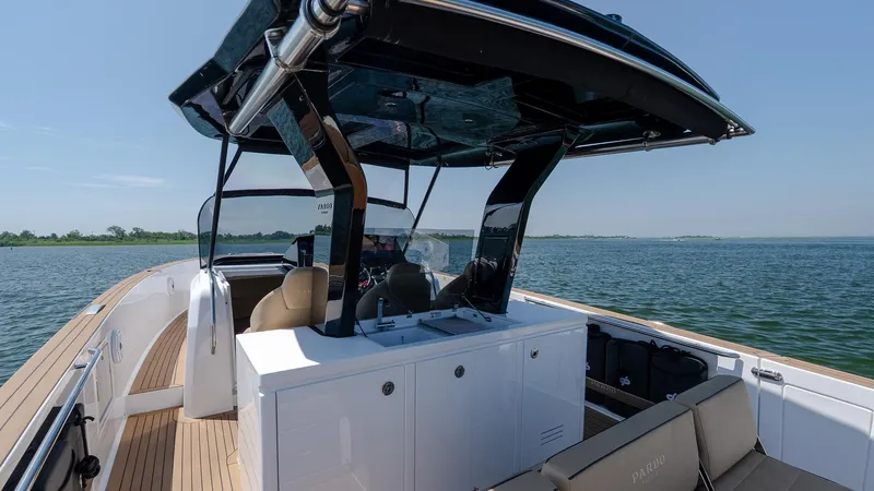  Yacht Photos Pics 2023 Pardo Yachts P38 on water, featuring sleek design and spacious deck.