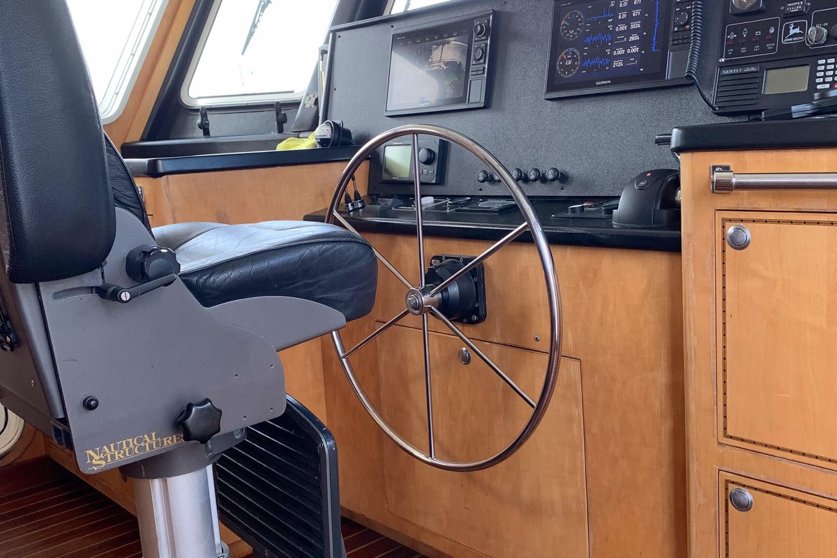 2000 Cape Horn 55 