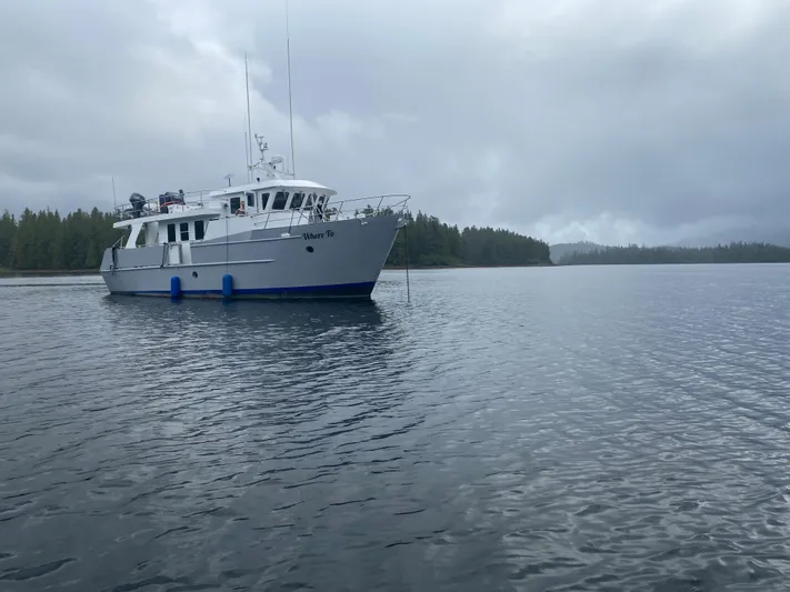Where To Yacht Photos Pics At Anchor