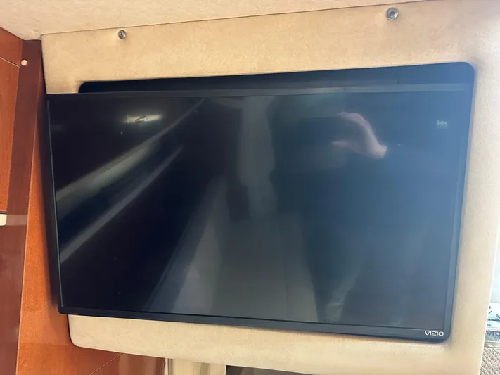 Voyager Yacht Photos Pics 