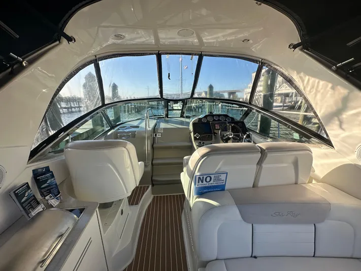 Voyager Yacht Photos Pics 