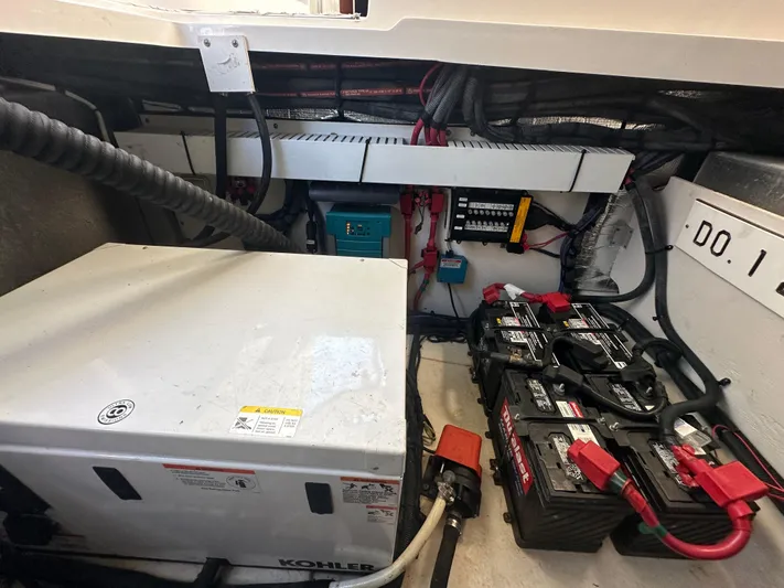 Voyager Yacht Photos Pics 