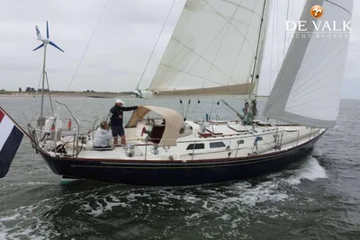 1992 Hinckley Sou'wester 52