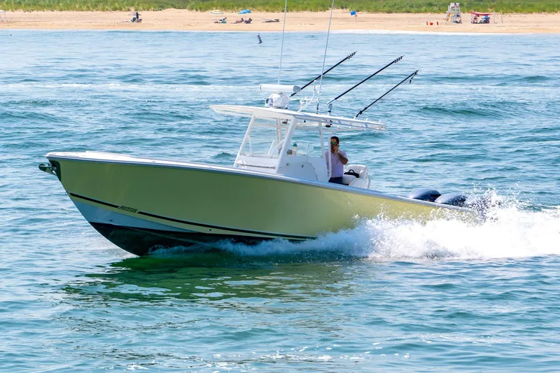 Yellow Tale Yacht Photos Pics 