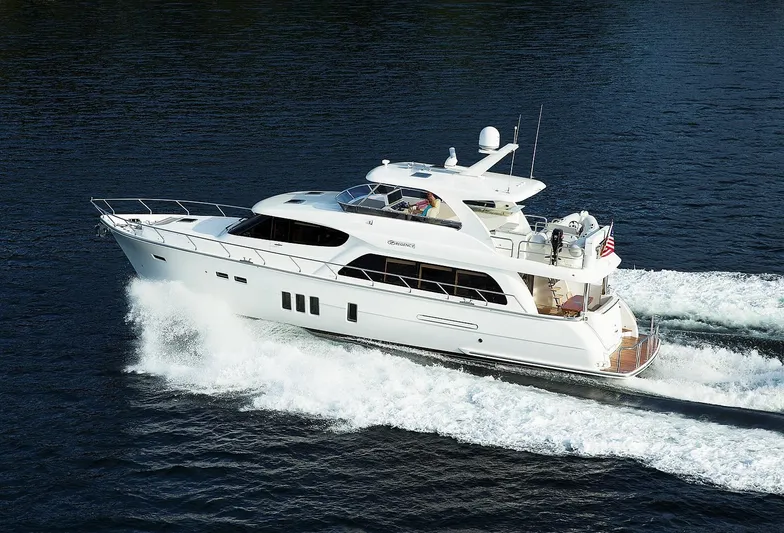 Blink Yacht Photos Pics Port running profile