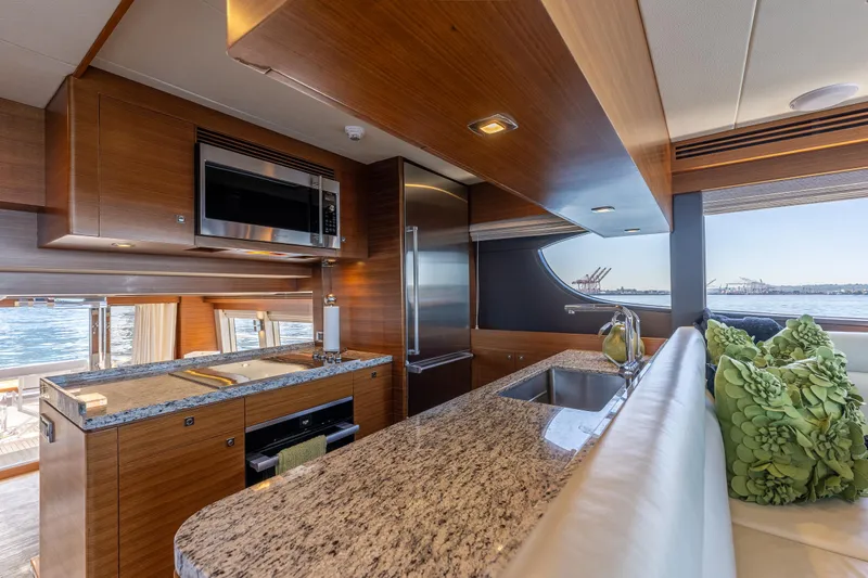 Blink Yacht Photos Pics Galley