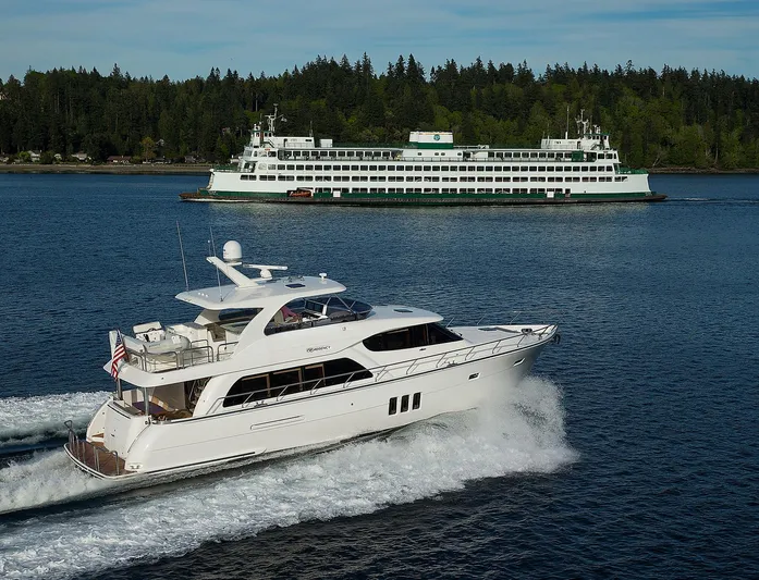 Blink Yacht Photos Pics 