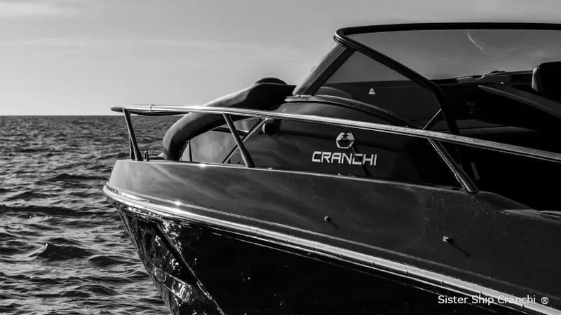  Yacht Photos Pics E30-GrigioMercurio-0591_BN_xgcnwy (1).jpeg