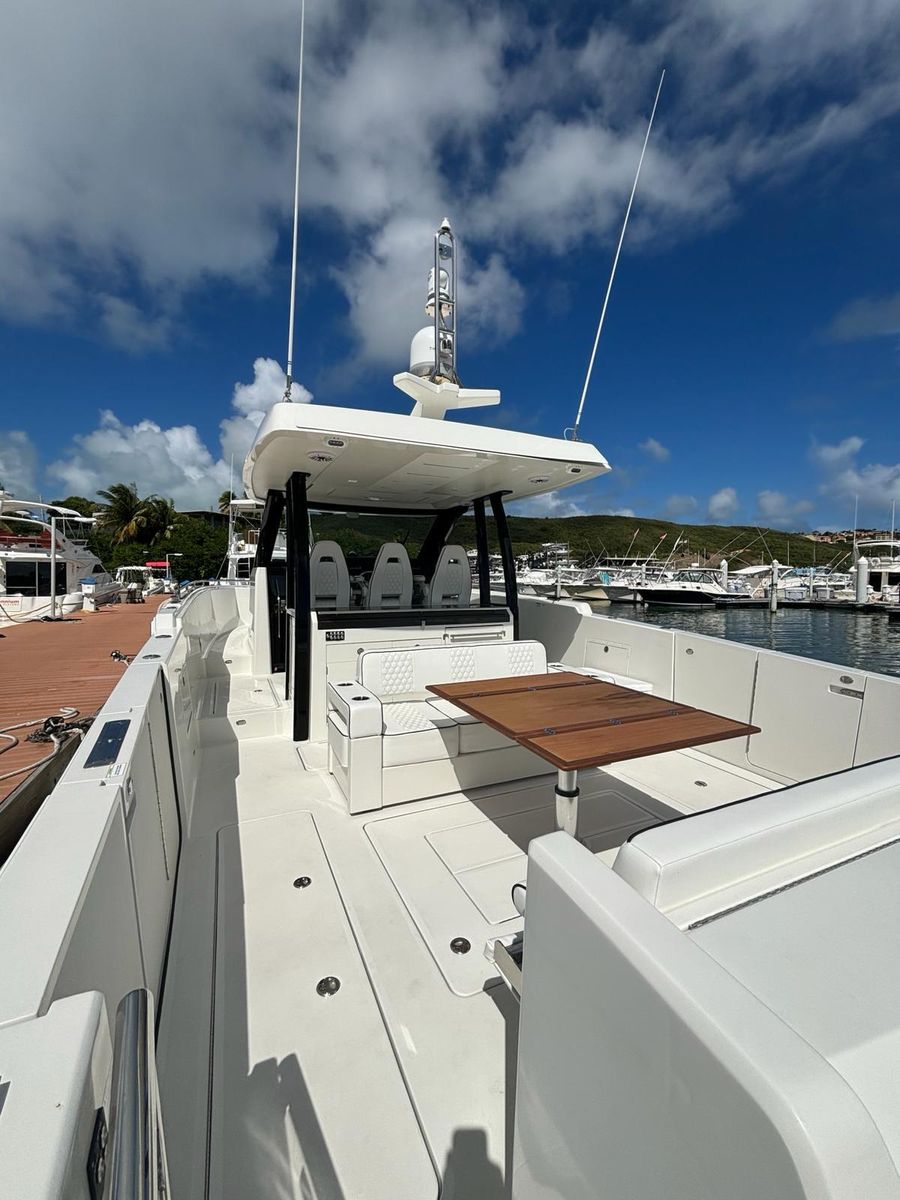 2020 Ocean Alexander 45 
