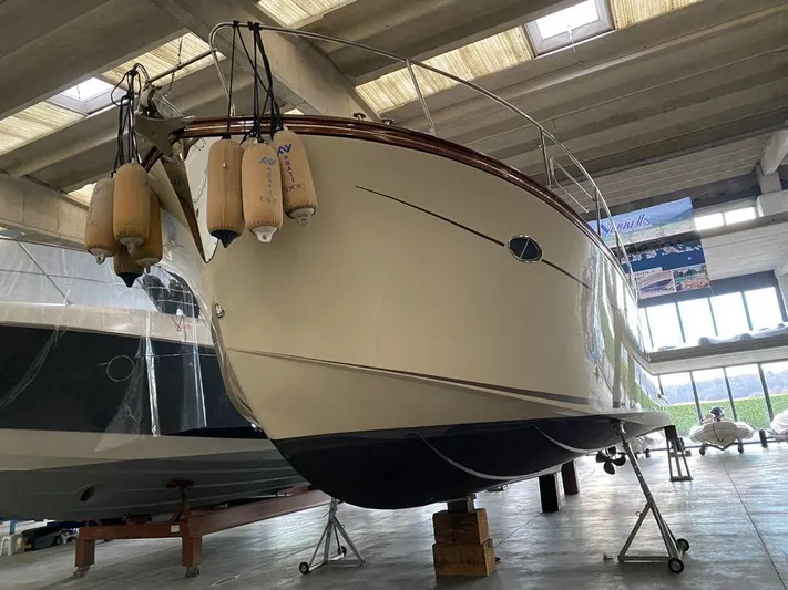  Yacht Photos Pics PHOTO-2021-03-29-16-58-16 7.jpg