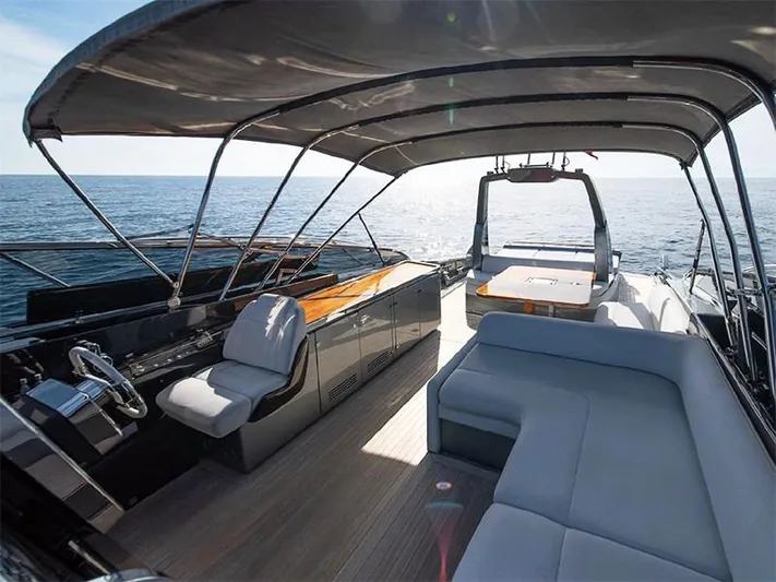  Yacht Photos Pics Foto_Riva_56_Rivale_16