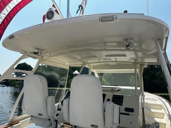 Mi-di Yacht Photos Pics Hardtop